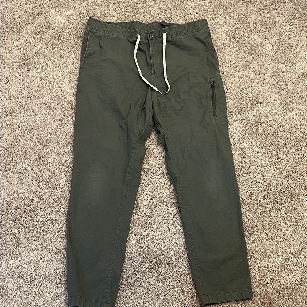 Vuori Women's Drawstring Olive Green Pant